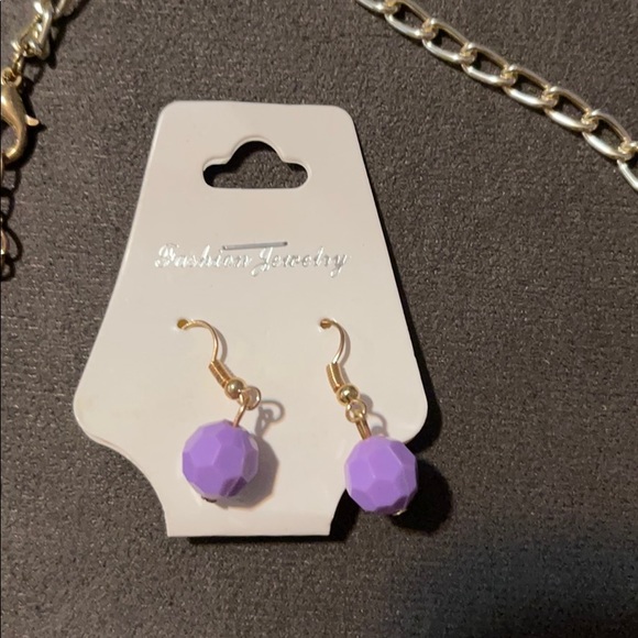 Purple Roses Necklace and Earrings - Picture 2 of 3